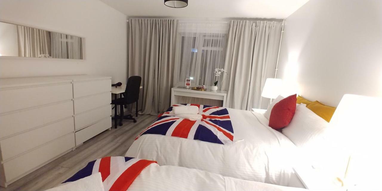 Al Iram Guest House لندن المظهر الخارجي الصورة