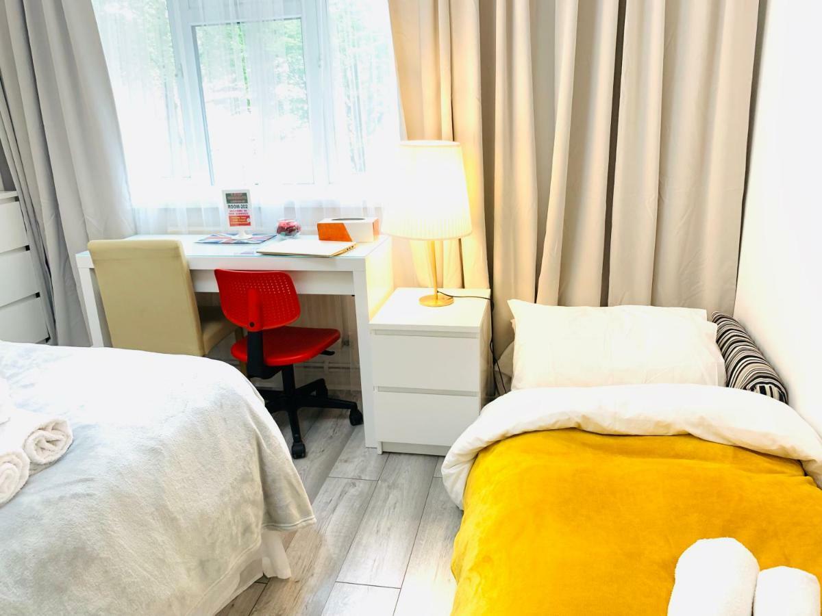 Al Iram Guest House لندن المظهر الخارجي الصورة