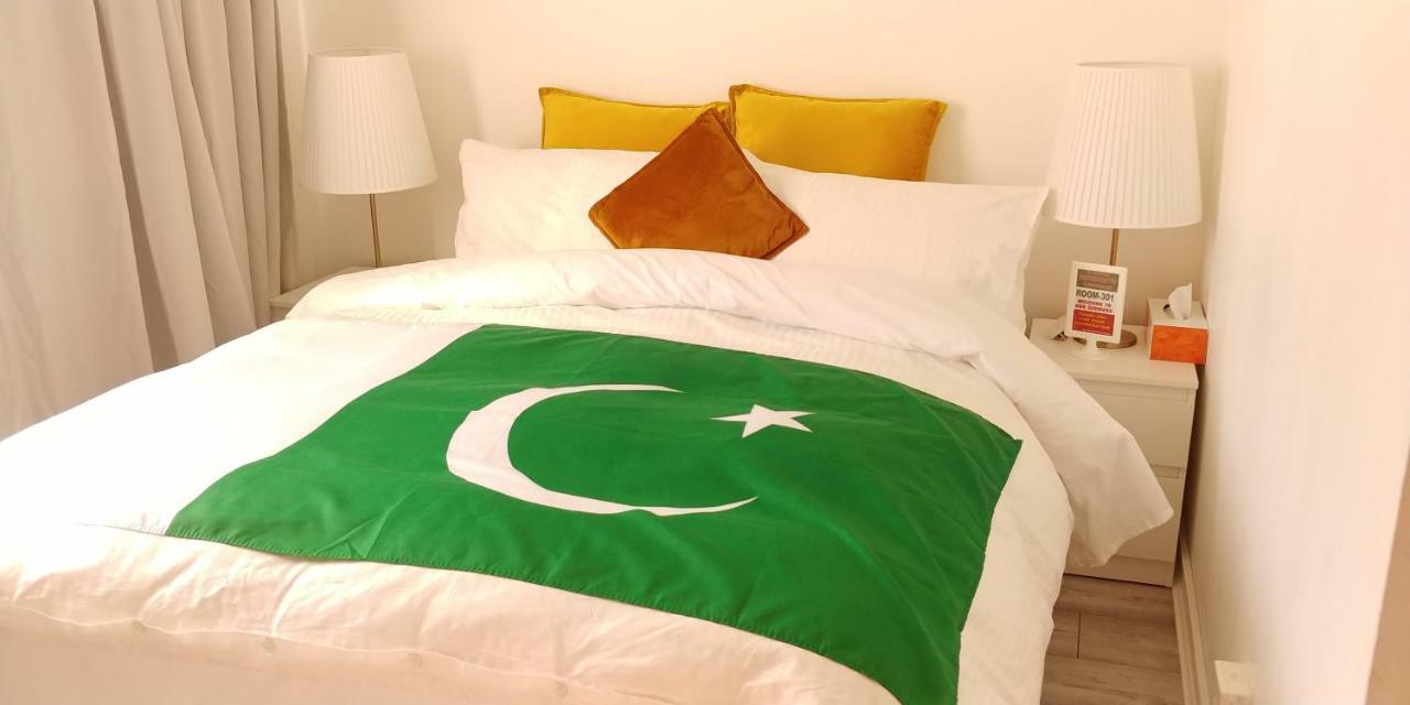 Al Iram Guest House لندن المظهر الخارجي الصورة